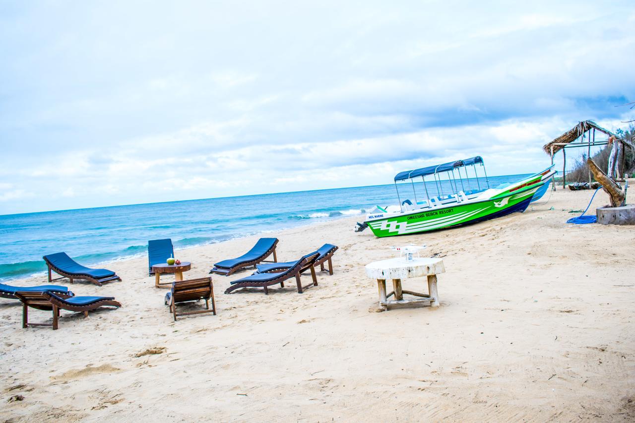 Omeesha Beach Hotel Kalpitiya Exteriör bild